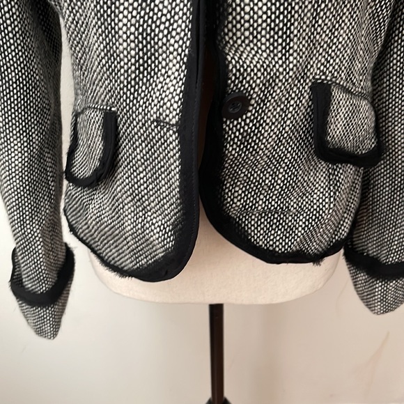 The Limited Tweed Jacket - Picture 4 of 16